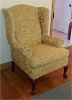CLEAN UPHOLSTERED ARMCHAIR CHAIR #1
