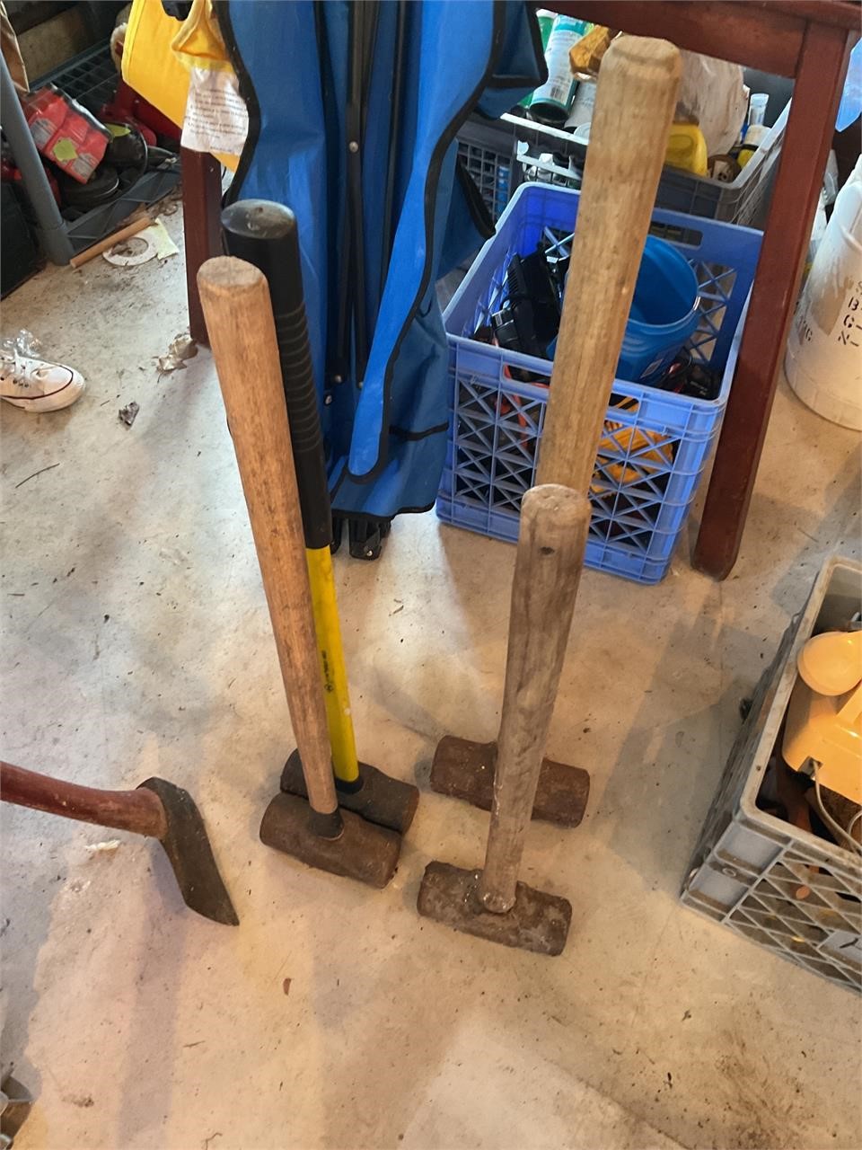 Sledge hammers