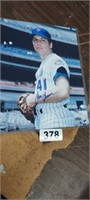 TOM SEAVER, SIGNED PHOTO, WITH COA