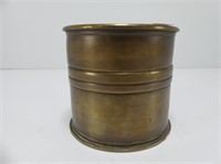 ARTILLERY SHELL LIDDED BOX