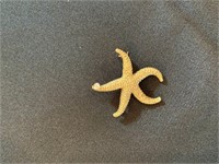 Starfish Pin Marked 18K With Clear Stone (tested