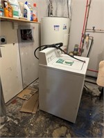 LAUNDRY ROOM CONTENTS - NO SINK OR HOT H20 TANK