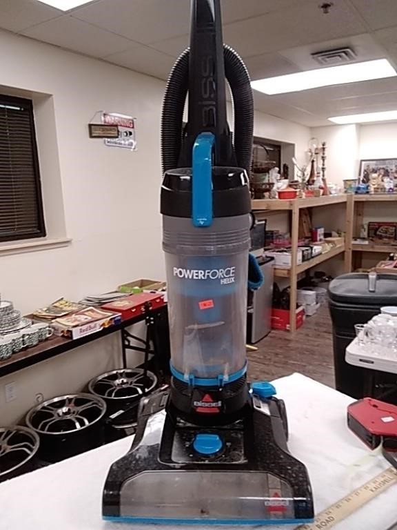 Bissell PowerForce vacuum cleaner