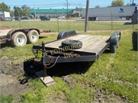 12' T/A TRAILER W/ 2' DOVETAIL & RAMPS