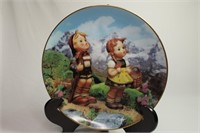 M.I.Hummel Collectors Plate - "Little Explorers"