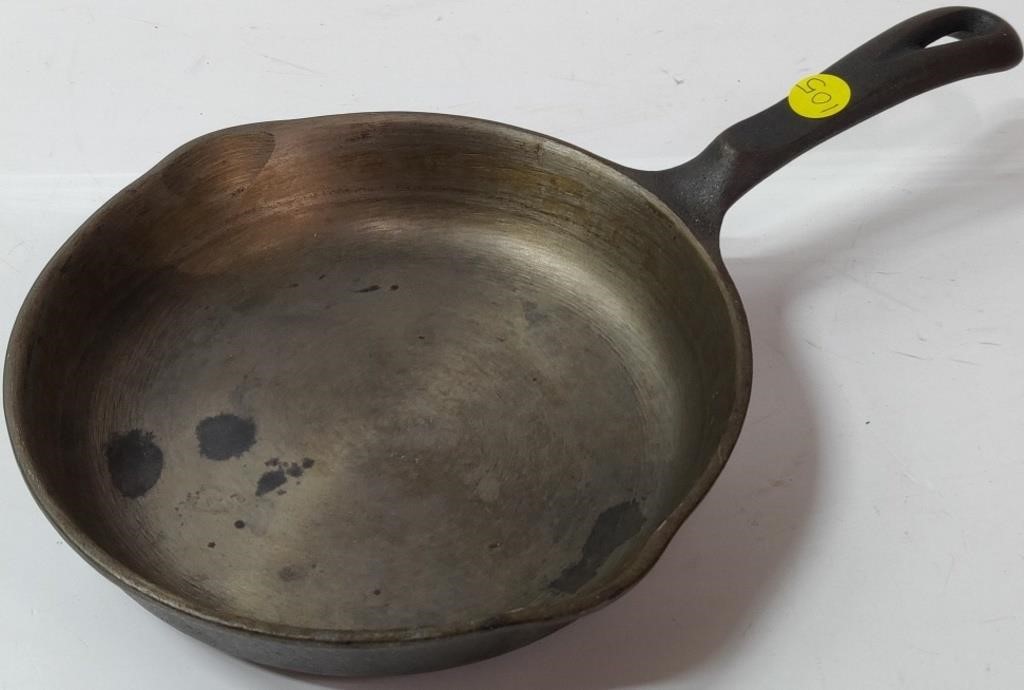 Wagner's 1891 Cast Iron Frying Pan