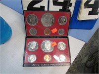 2--UNITED STATES PROOF COINS SETS  -- 1976