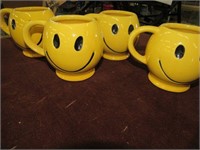 Set 4 McCoy Pottery Smile Face Mugs