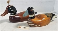 2 HAND PAINTED CARVED WOODEN DUCK DECOYS