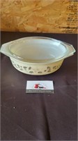 Pyrex casserole dish