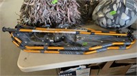 PAIR OF 36" EXPEDITION SNOW SHOES &W/ ADJUSTABLE