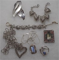 7 COSTUME JEWELRY BRACELET NECKLACE BROOCHES