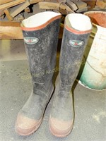 Pro Line rubber boots men's 8