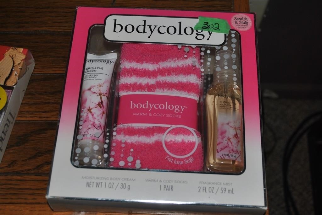 new bodycology body spray set