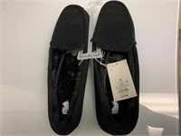 Slippers Qty 8 (New)