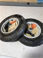 2 pneumatic wheelbarrow tires