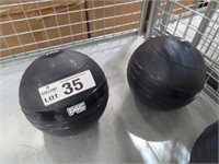 2 x F45 3Kg Medicine Balls