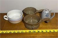Mixed local pottery lot. All in excellent