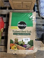 miracle gro raised bed soil (damaged)