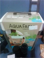 aqua farm self cleaning fish tank