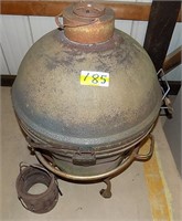 KETTLE STYLE MEAT SMOKER OR GRILL, GOOD