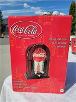 Vintage Coca-Cola AM/FM Radio
