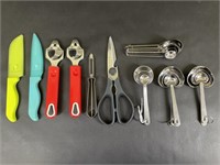 Kitchen Shears, Knives & Measuring Cups