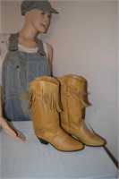 Dingo Women's leather boots no size found