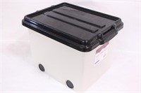 18"x14"13" Stackable Storage Container
