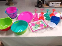 Plastic entertainment dishes