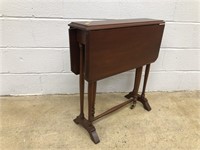 Mahogany Small Folding Handkerchief Table