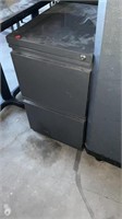 2 drawer filing cabinet approx 15"x27"