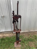 BOWSER OIL/GAS PUMP 54" TALL