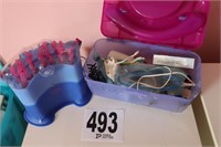 Hair Rollers & Caboodles Box with Contents(R7U)