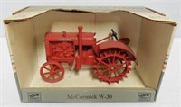 1/16 McCormick W-30 Tractor