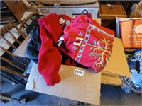 BOX OF SWEATERS AND MIXED CLOTHING ITEMS