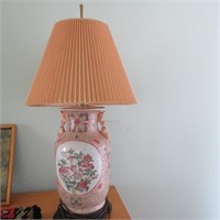 Beautiful Oriental Floral Lamp