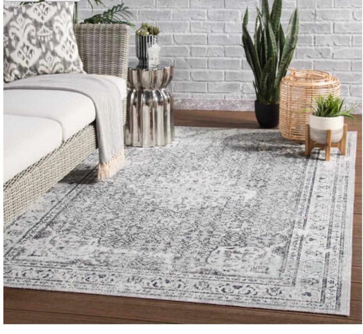 Jaipur Gray/ Blue Rug, 9'10" W X14'L “READ INFO*