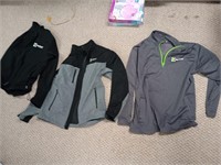 3 seed jackets size large