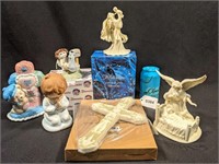 Misc Religious Figurine Lot Lamps