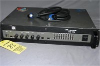 Ampeg B2-RE Bass Amp with Speakon Cable