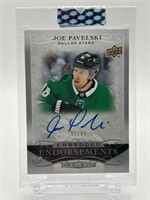 Joe Pavelski /99 Autographed Hockey Card