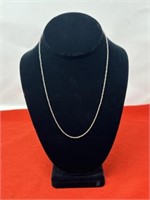 18in 925 Sterling Silver Necklace 3.89 Grams