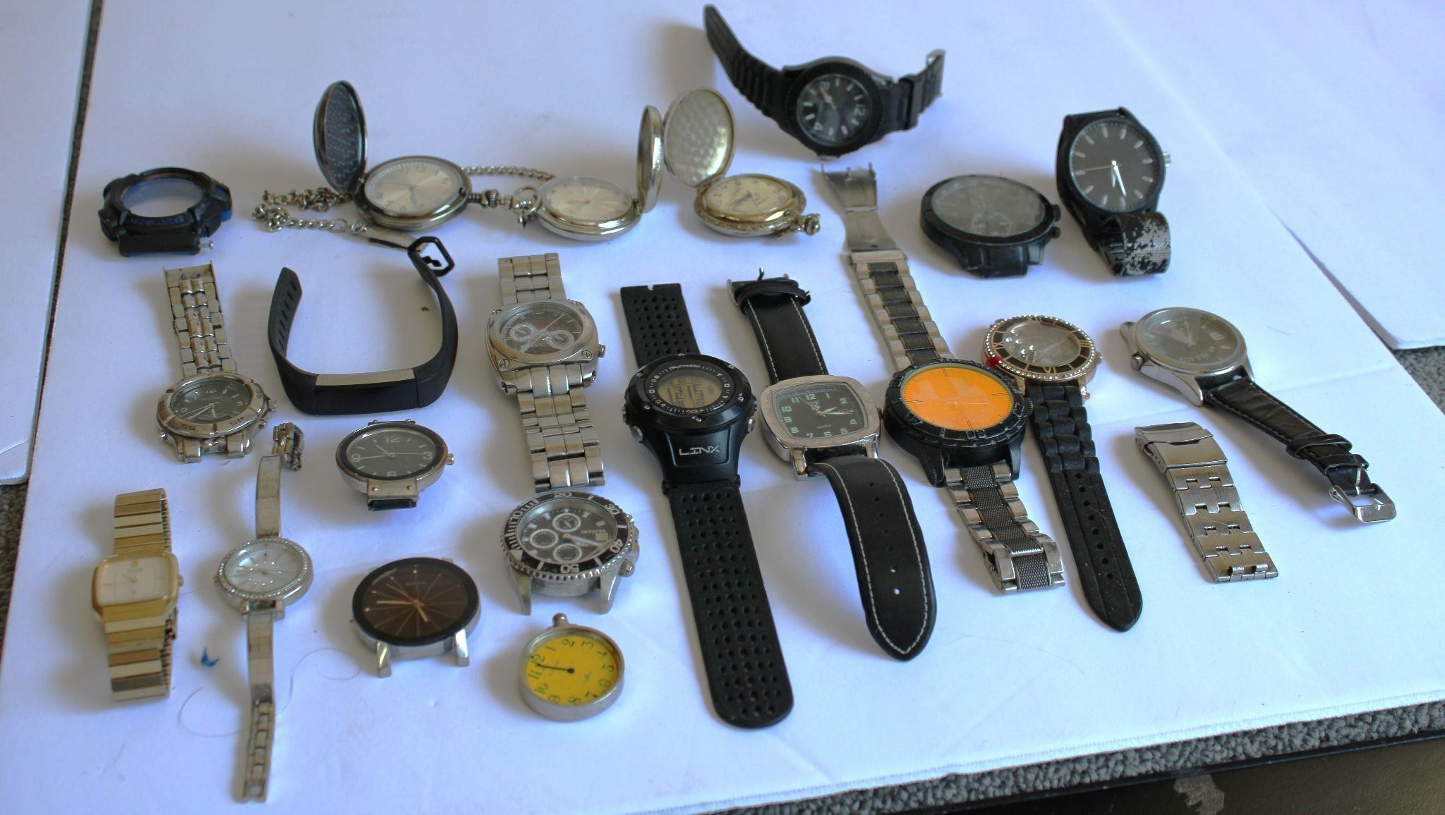 Watches & Watch Parts Lot