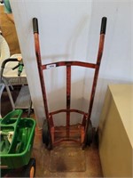 HAND TRUCK