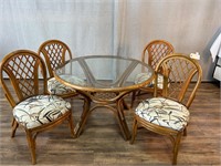 Rattan Round Dining Table w/4 Chairs