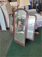 VTG WOOD FRAME TRI-FOLD VANITY MIRROR