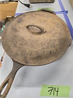 Large Lodge cast iron frying pan with lid