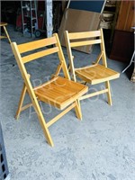 2 folding wood chairs