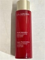 Clarins super restorative treatment essence